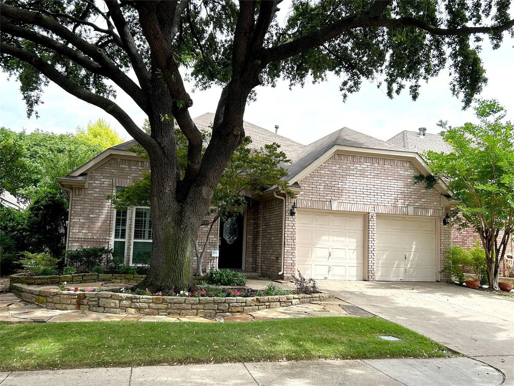 3789 Lakeway Court, Addison