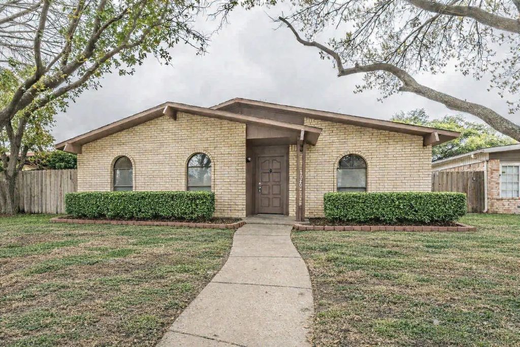 5026 Lewis Trail, Grand Prairie