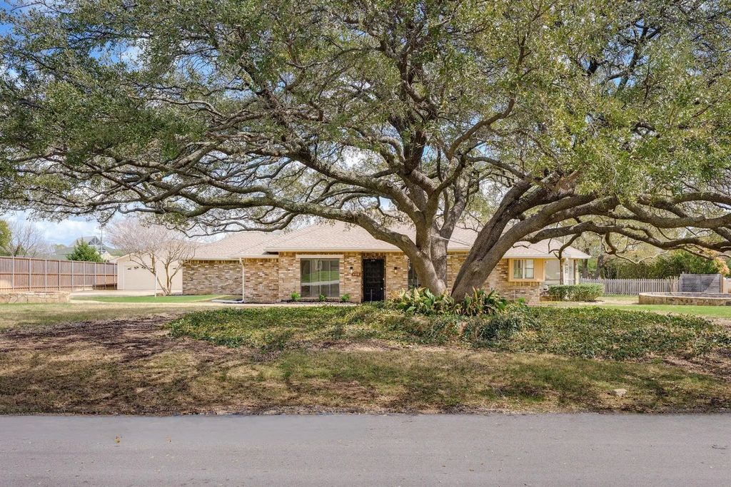 6408 Hilltop Trail, Sachse