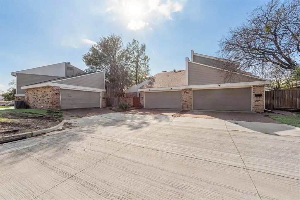 2705 Keller Springs Court, Carrollton