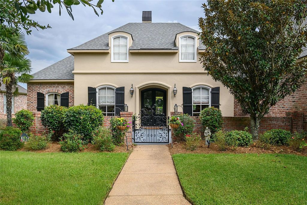 1166 Waters Edge Circle, Shreveport