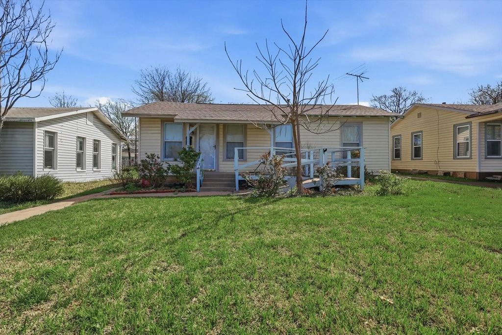 4159 Belmeade Drive, Fort Worth