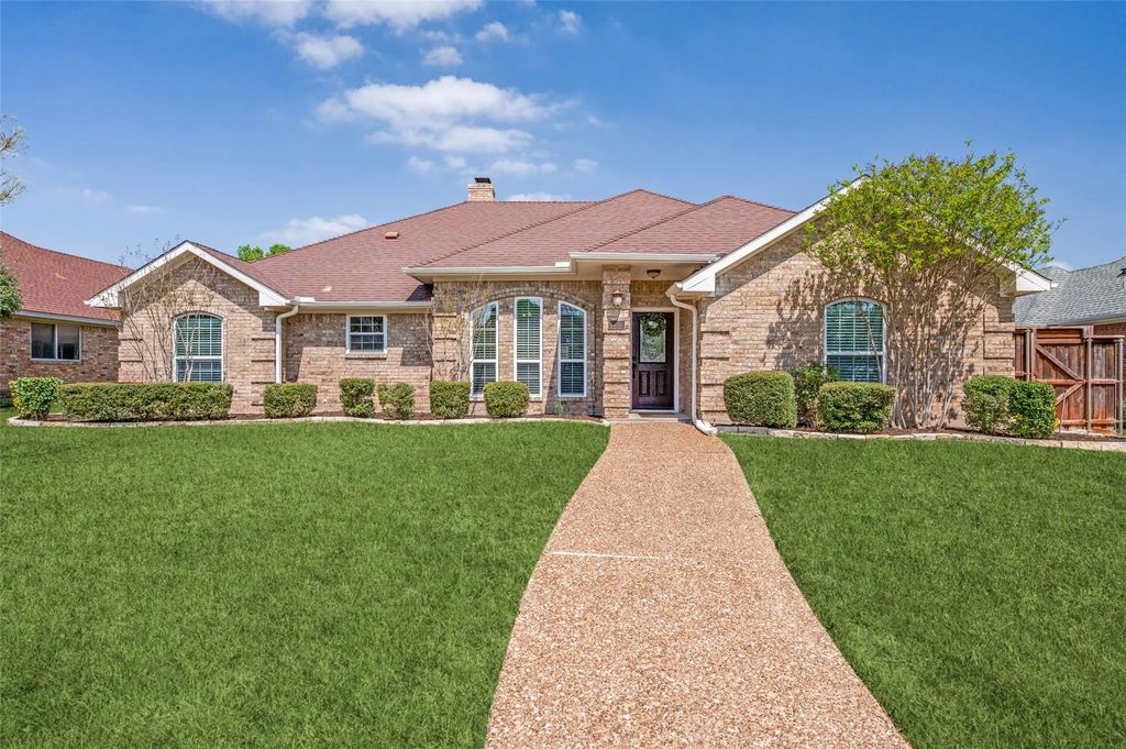 1421 Sacramento Terrace, Plano