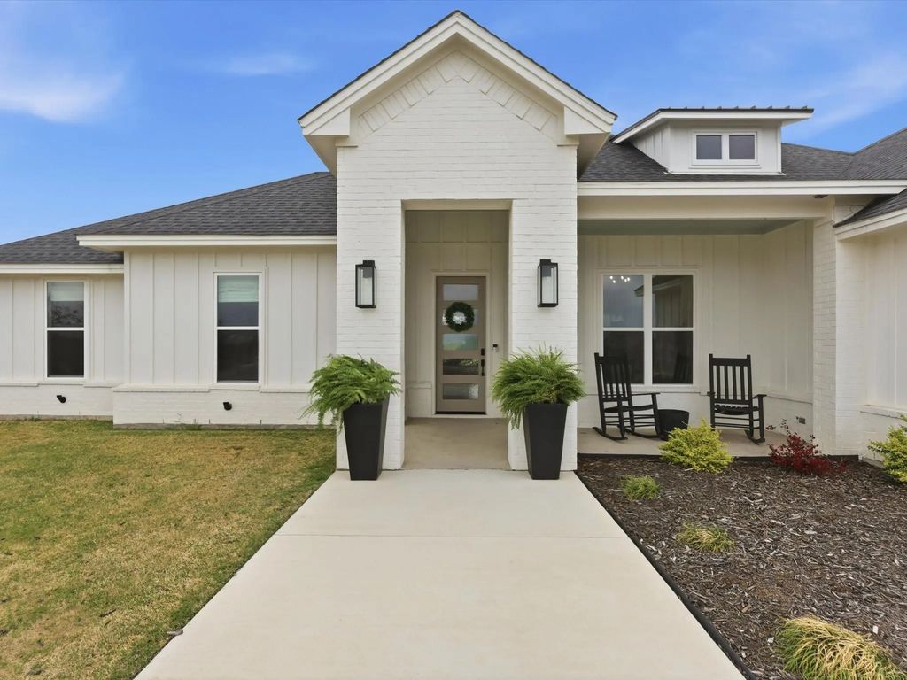 790 Sharla Smelley, Weatherford