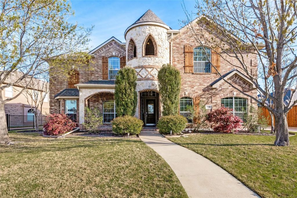 529 Windward Drive, Murphy