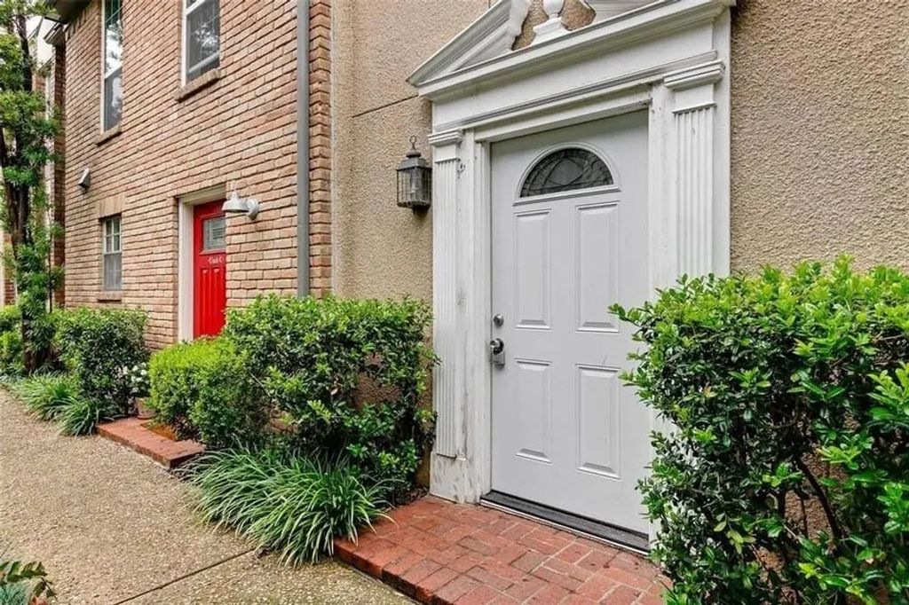 4306 Buena Vista Street D, Dallas