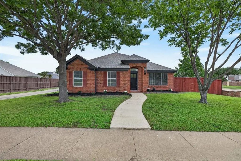 10904 Preston Vineyard Drive, Frisco