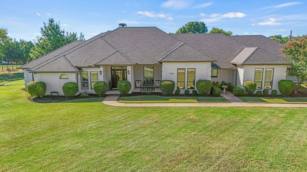 15961 Custer Trail, Frisco