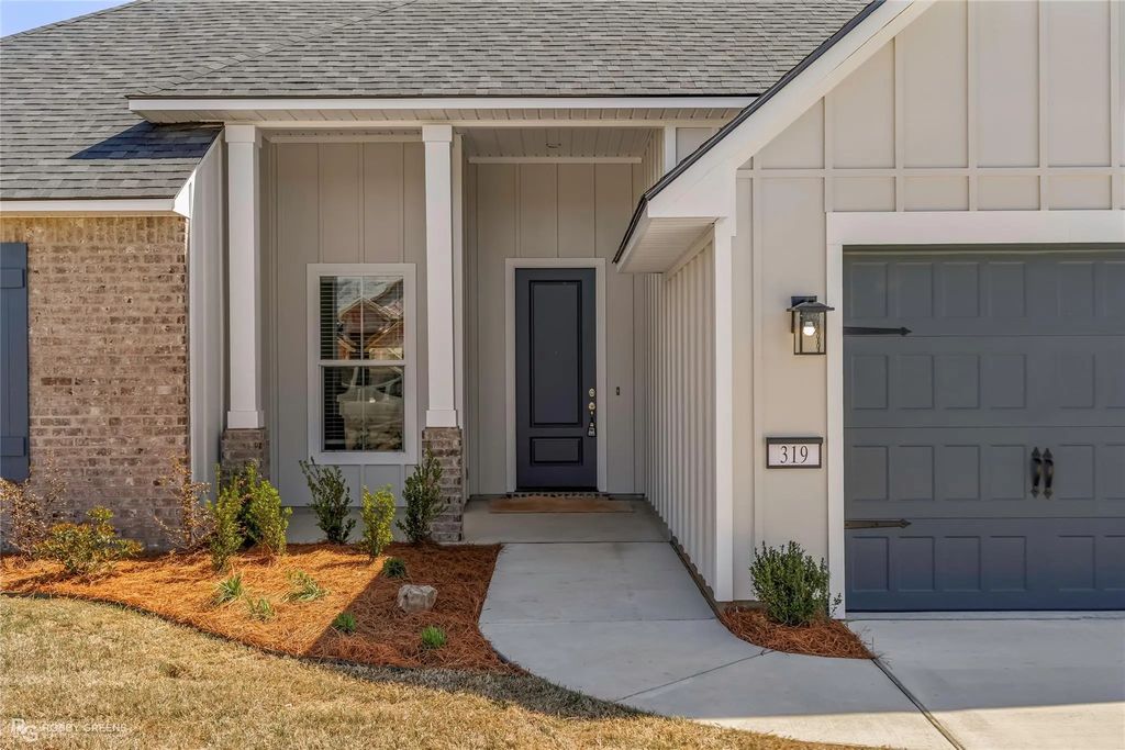 319 Peason Ridge, Bossier City