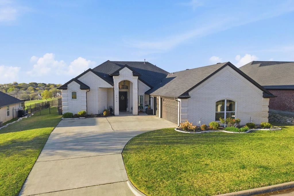 7316 Bishop Court, Fort Worth