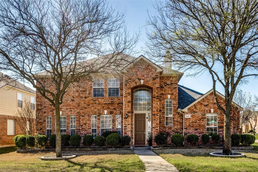 3628 Dripping Springs Drive, Plano