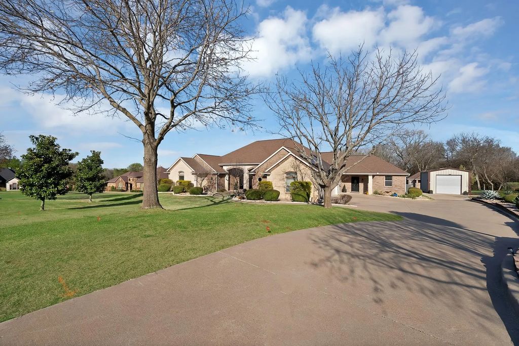 166 Tranquil Place, Waxahachie