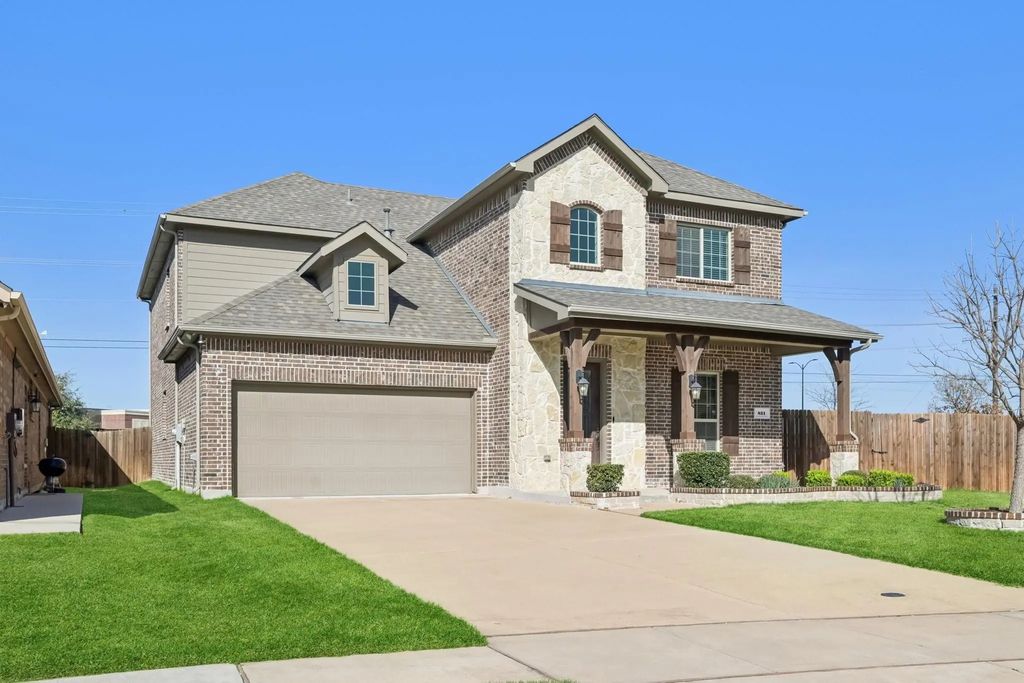821 Beeville Court, McKinney