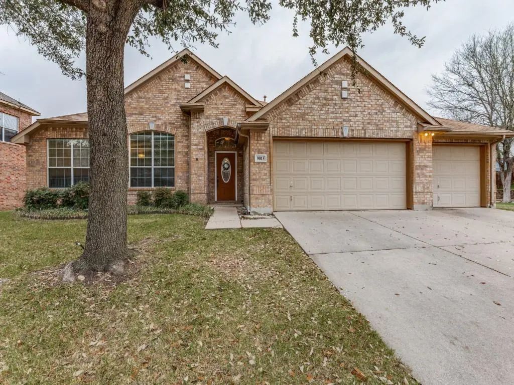 9013 Tate Avenue, Fort Worth