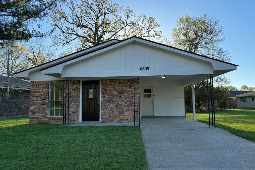 6809 Broadway Avenue, Shreveport