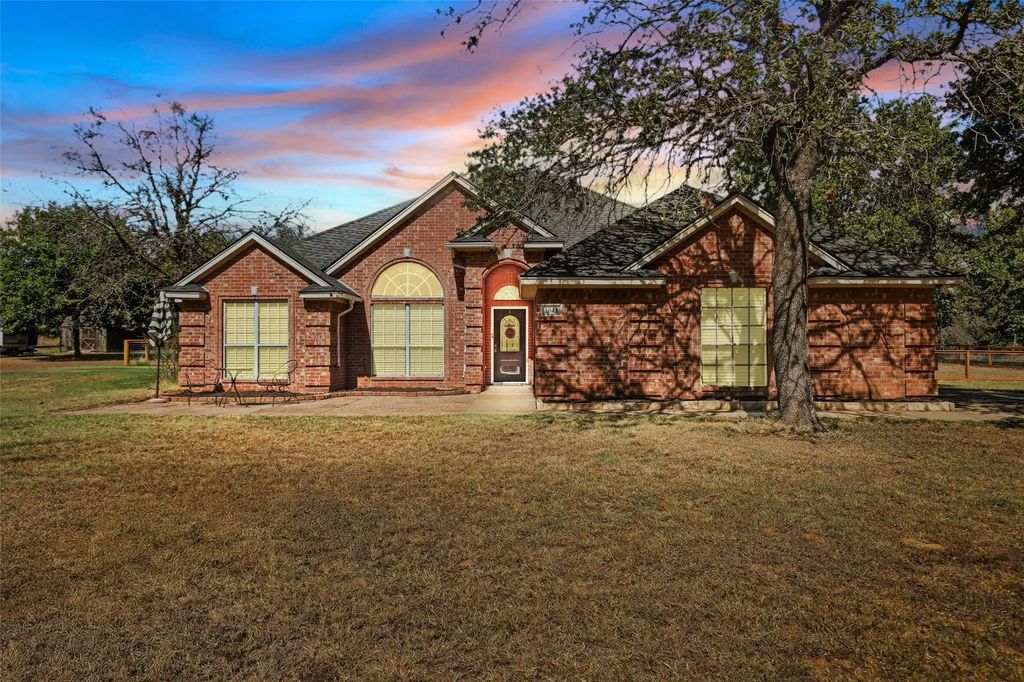 1541 County Road 318, Glen Rose
