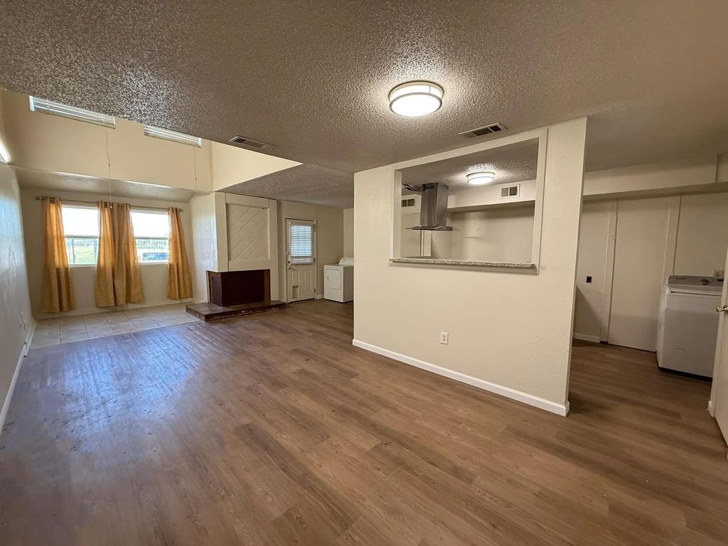 9696 Walnut Street 1305, Dallas