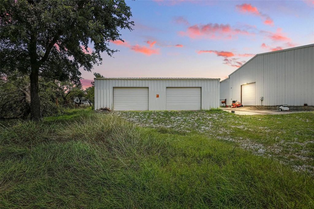 141 Cimmarron Trail, Runaway Bay