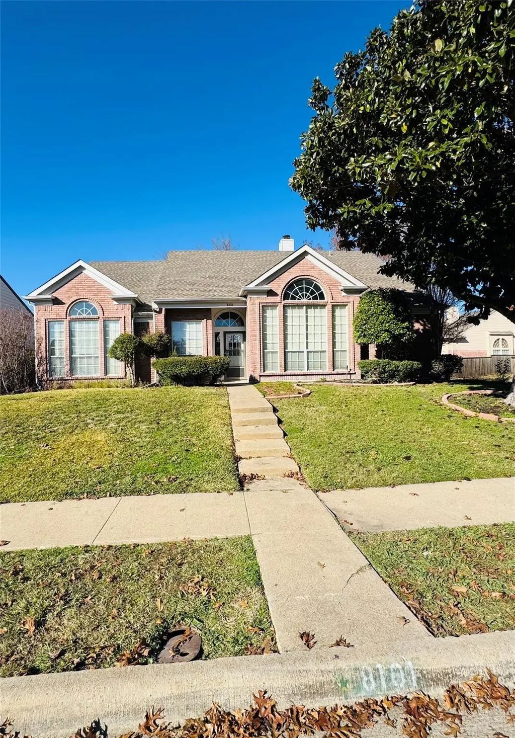 8101 Teal Drive, Rowlett