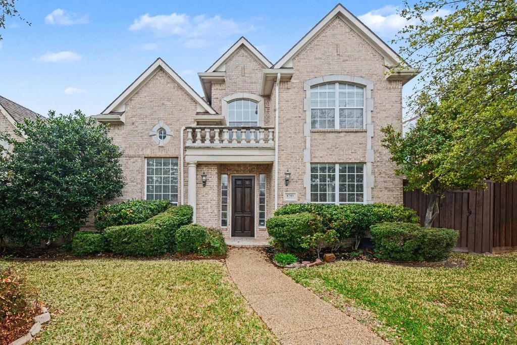 8709 Havant Lane, Plano