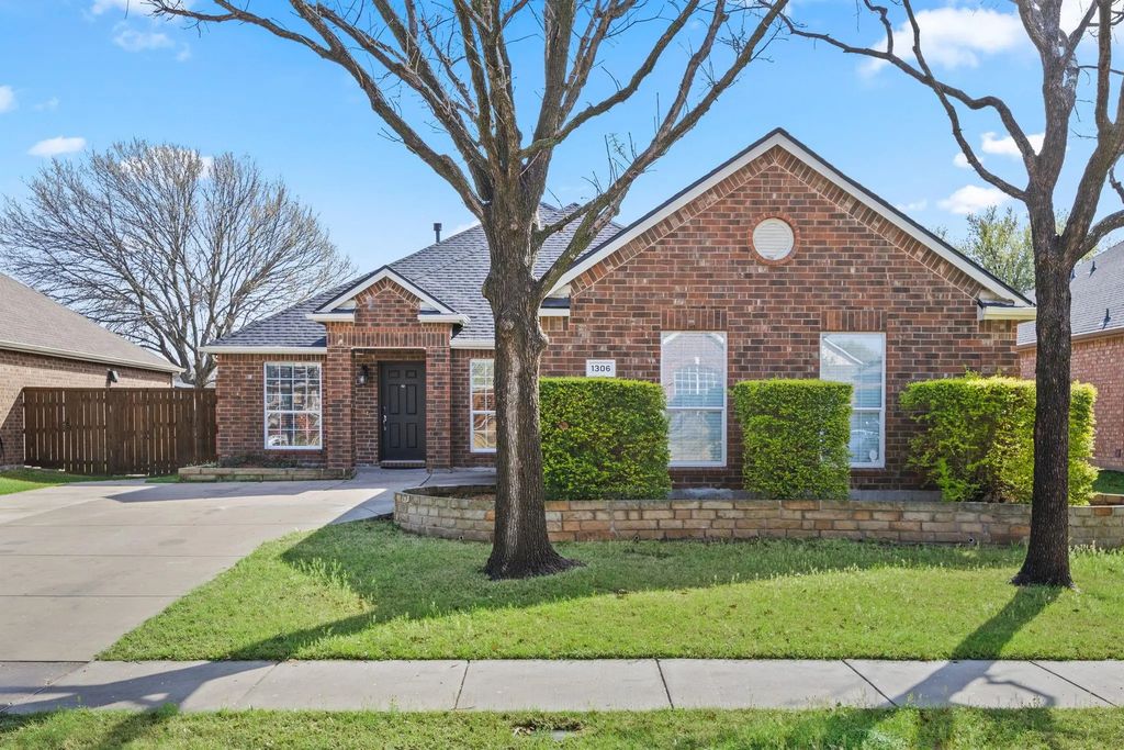 1306 Cedar Springs Drive, Allen
