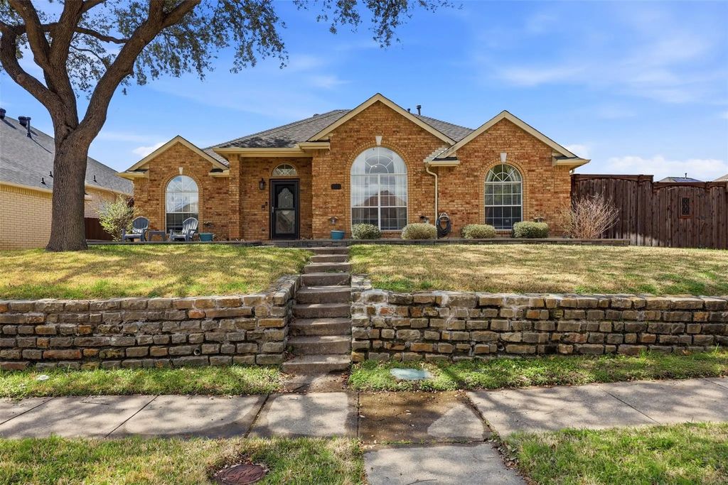3623 Canyon Oaks Drive, Carrollton