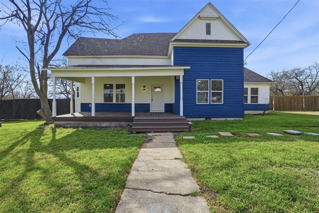410 S Spears Street, Alvarado