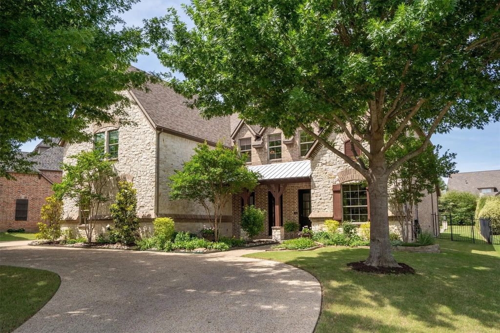 3225 Clubview Drive, Denton