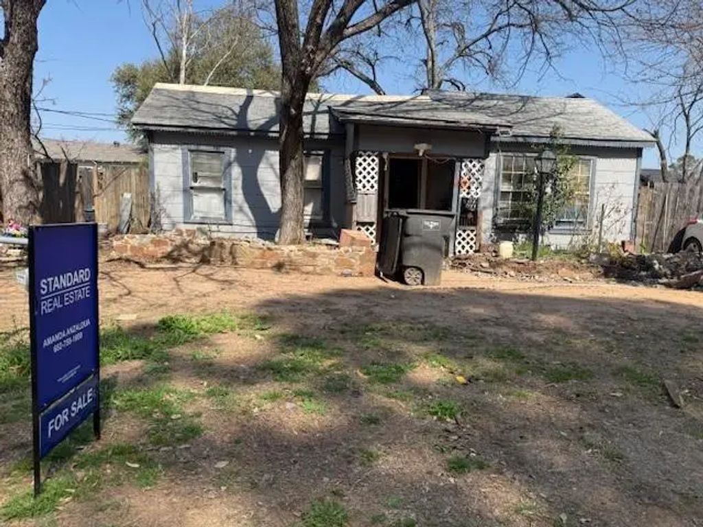 4608 Blackstone, Fort Worth