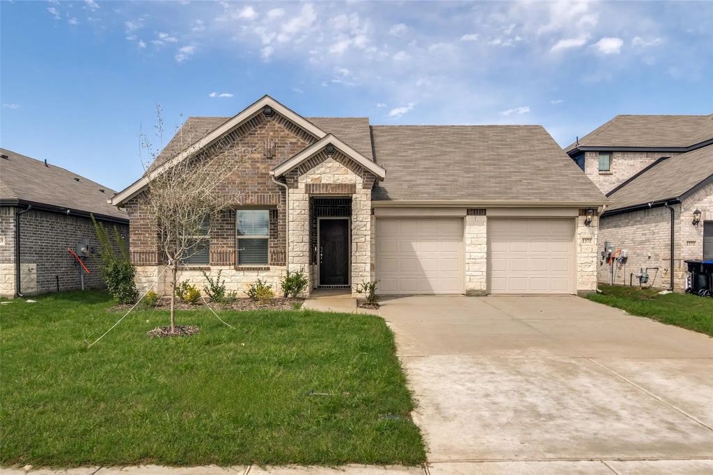 1371 Los Olmos Lane, Crandall