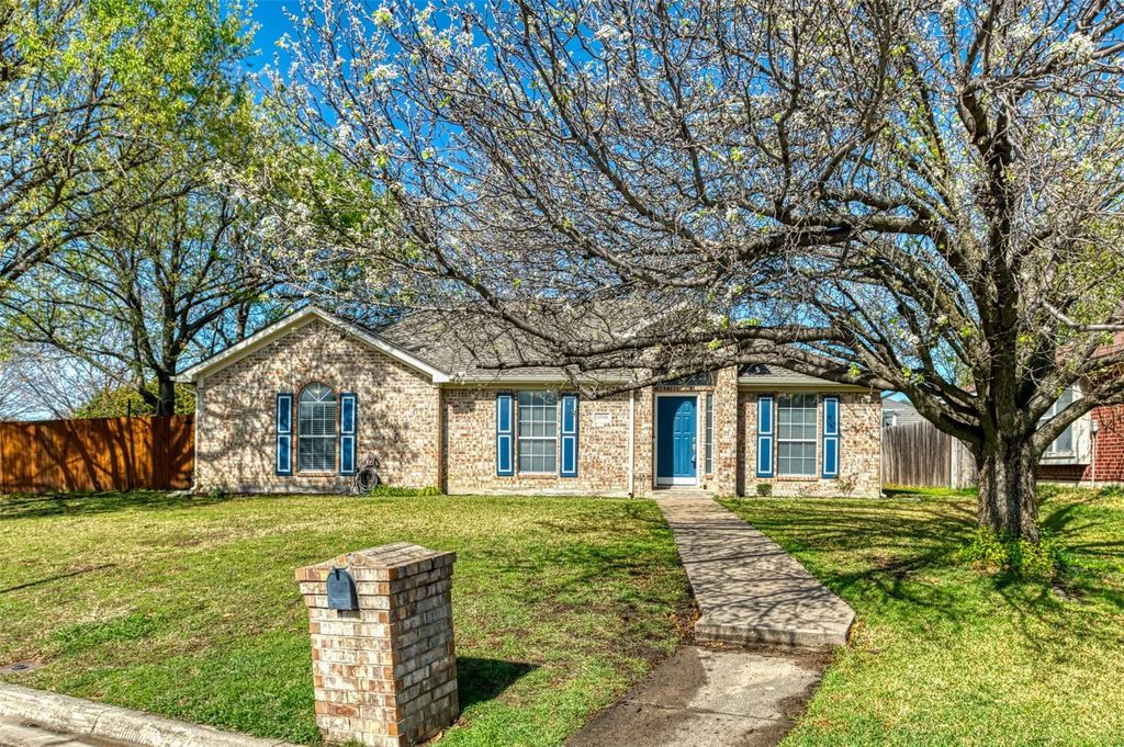 10508 Holly Grove, Fort Worth