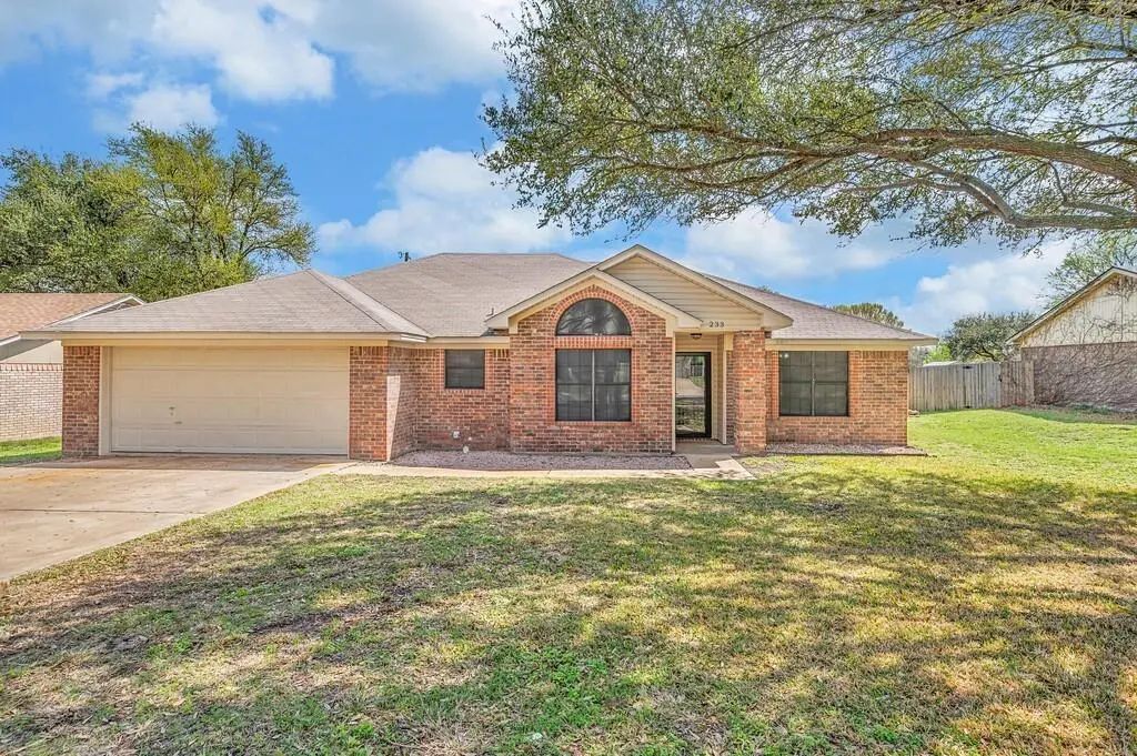 233 Thompson Circle, Lorena