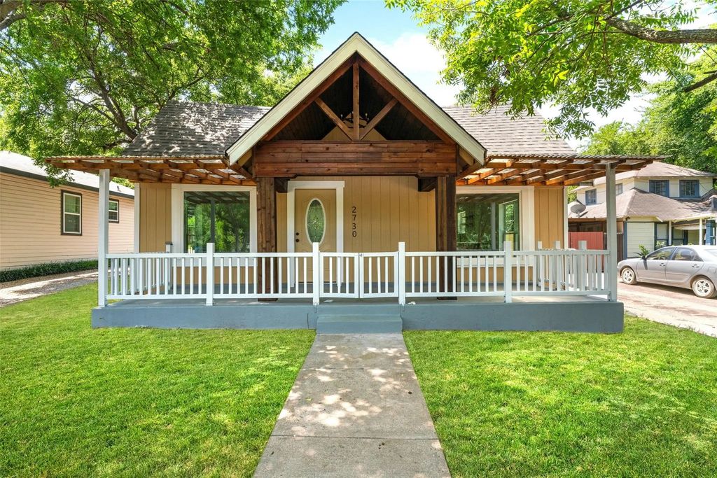 2730 Gladstone Drive, Dallas