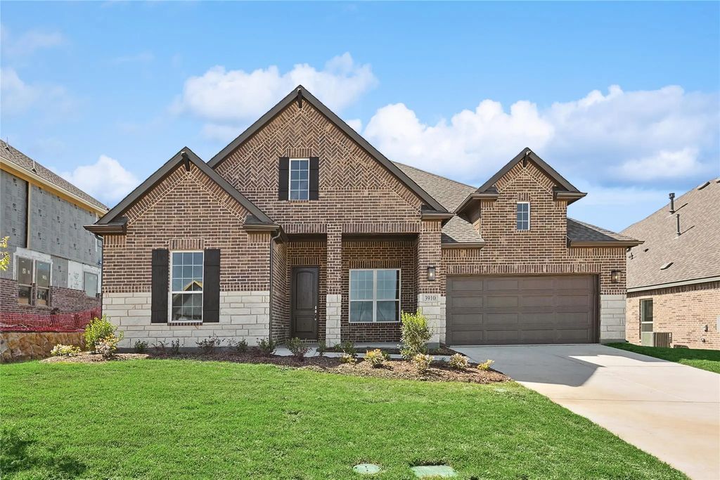 513 Carriage Hill Road, Midlothian
