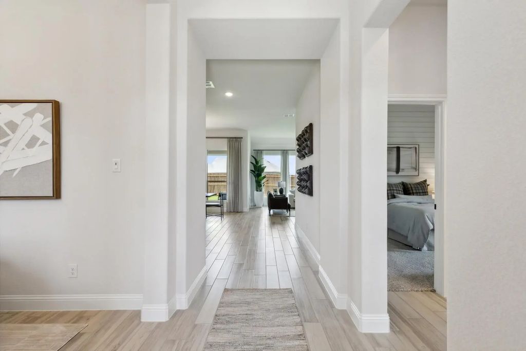 902 Meadow View Drive, Cleburne