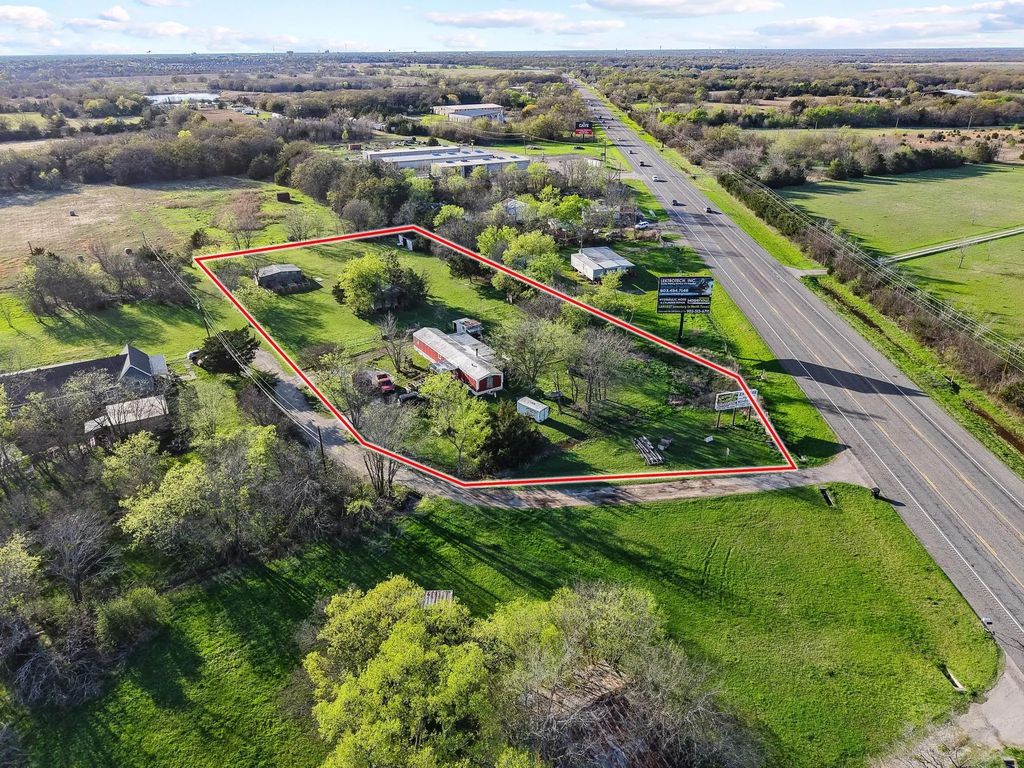 2538 State Highway 69 S, Greenville