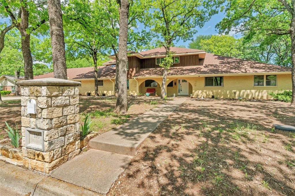 116 Nottingham Circle, Bridgeport