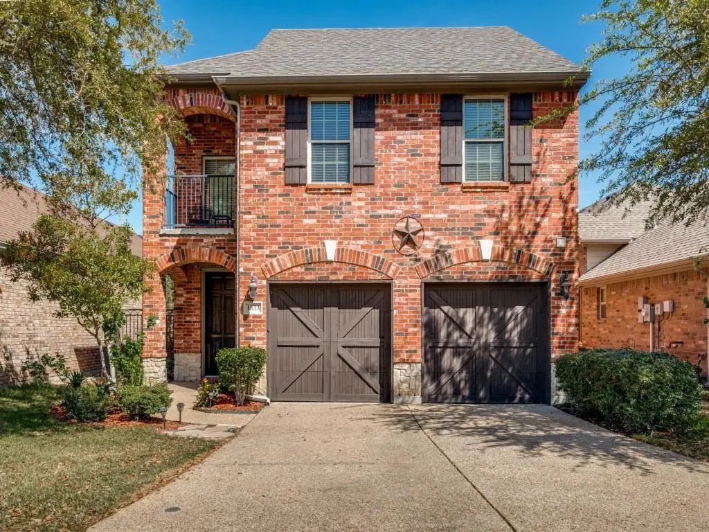 1333 Cog Hill Drive, Fort Worth