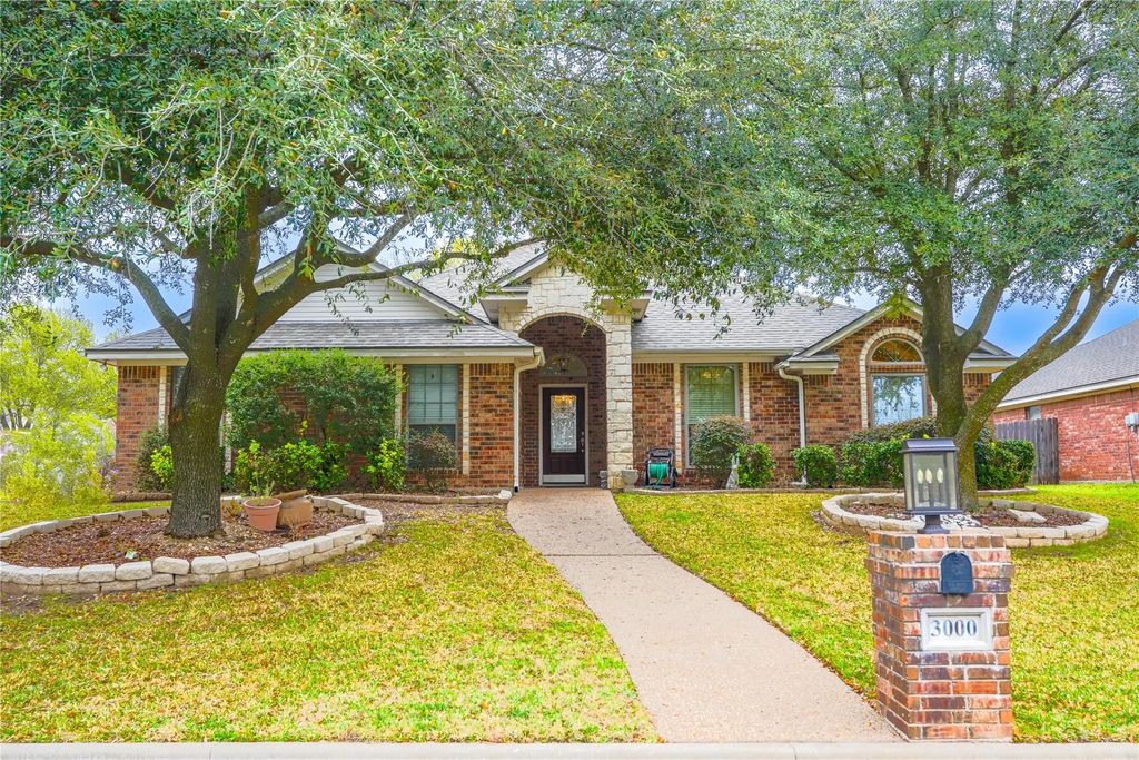 3000 Pueblo Drive, Waco
