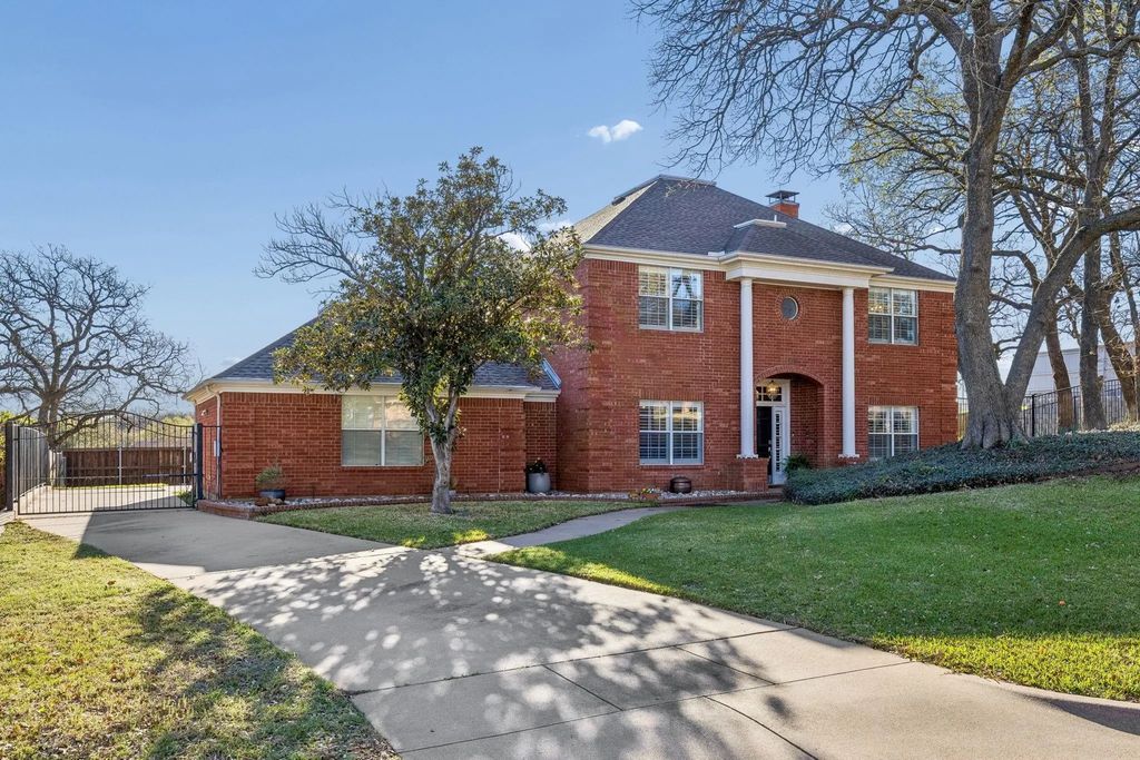 5107 Landover Hills Lane, Arlington