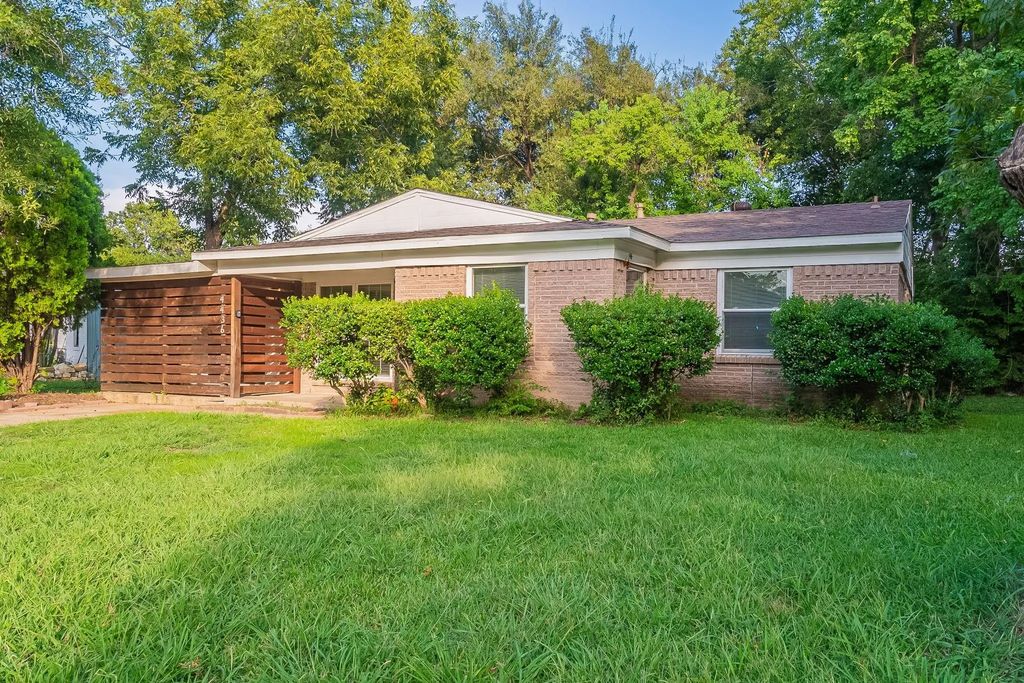 4436 Scottsdale Drive, Mesquite
