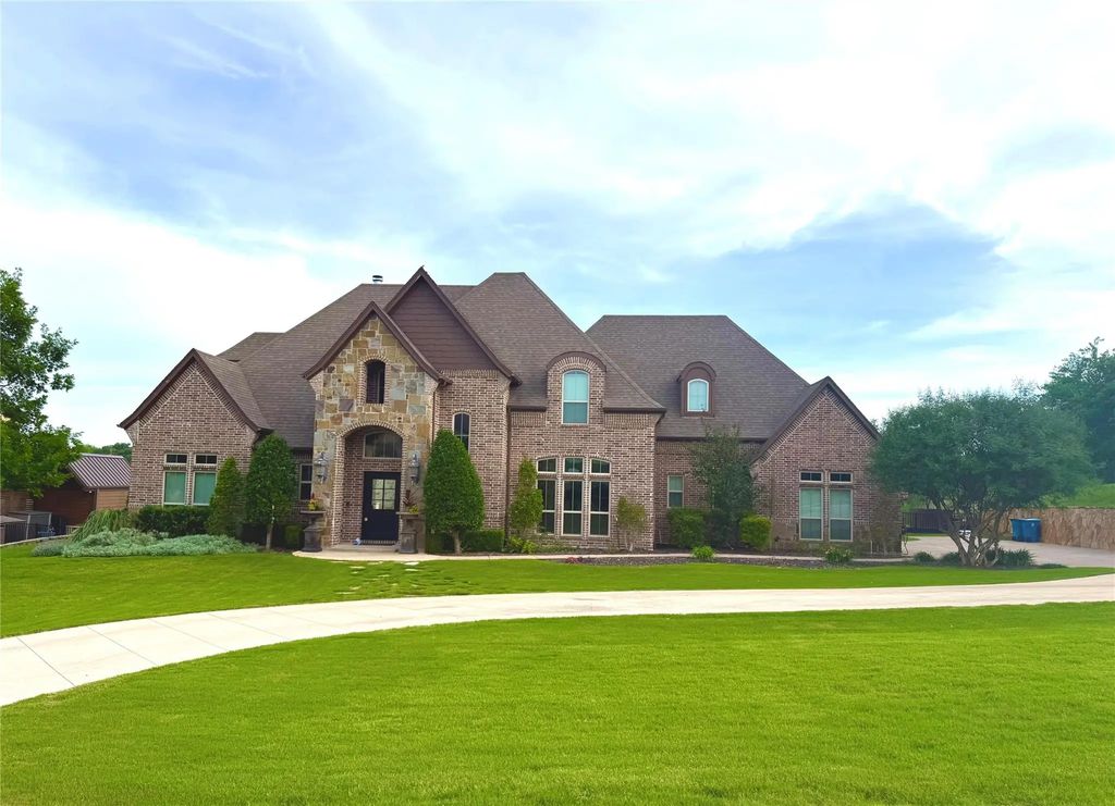 108 Buchanan Court, Aledo