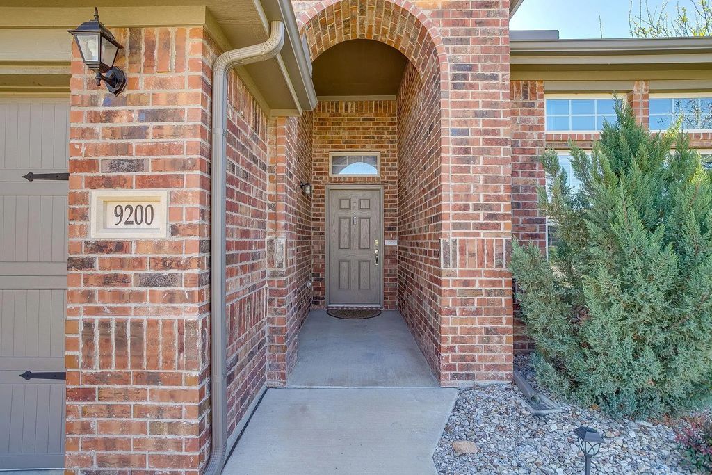 9200 Vistamill Trail, Fort Worth