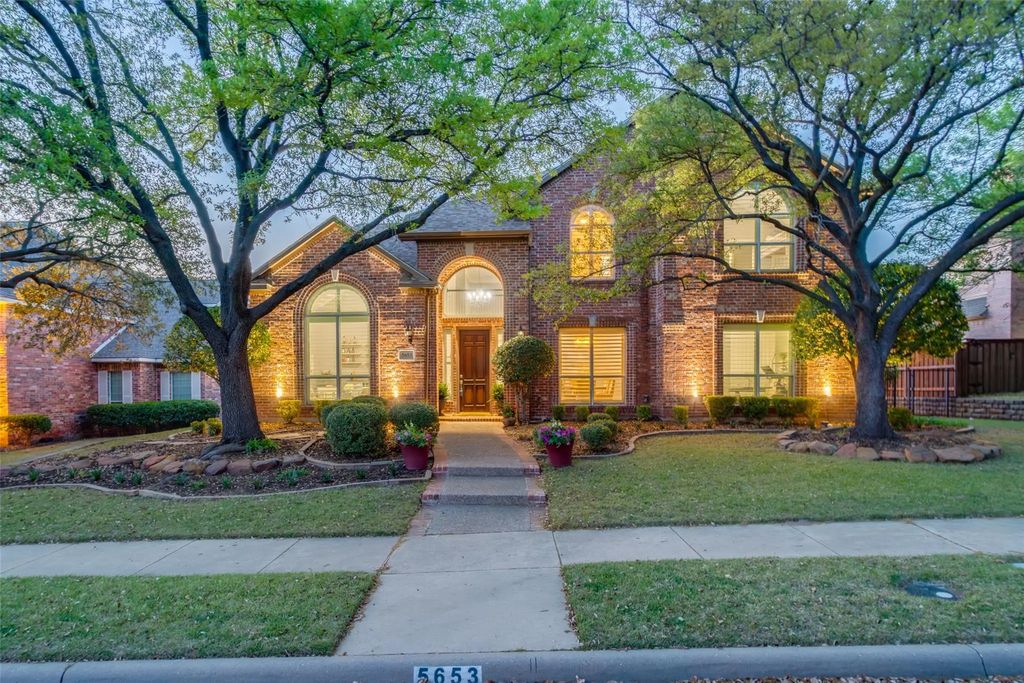 5653 Widgeon Way, Frisco