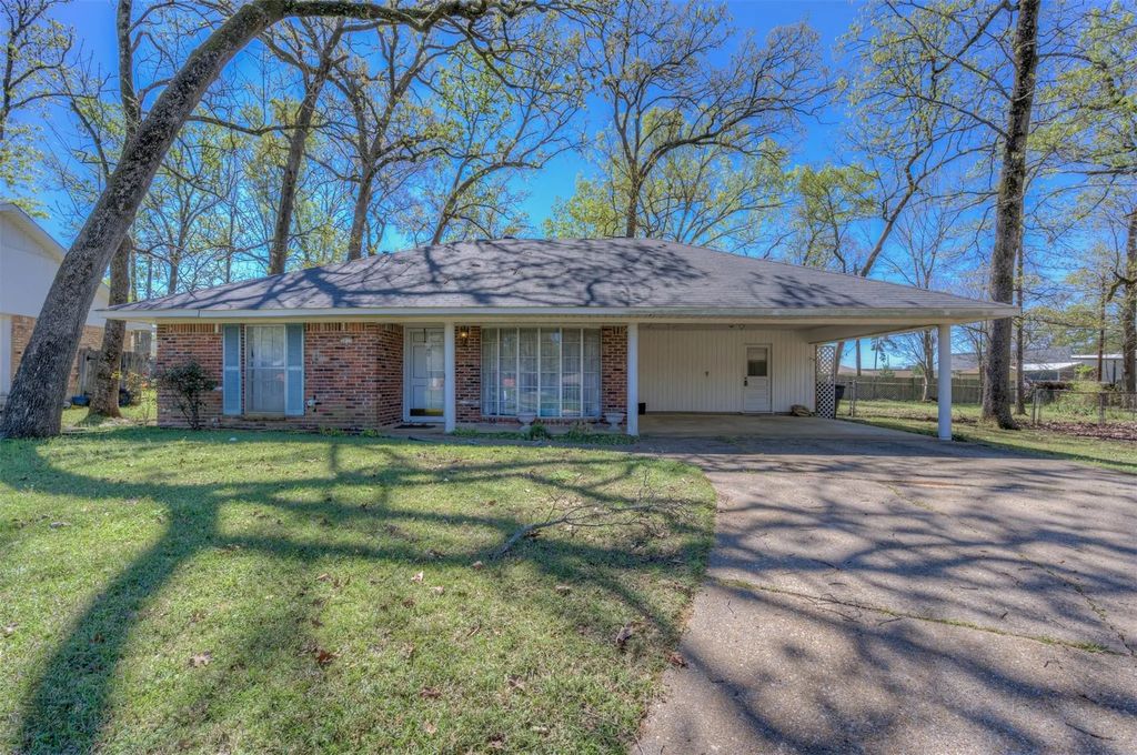 3037 Salem Drive, Shreveport