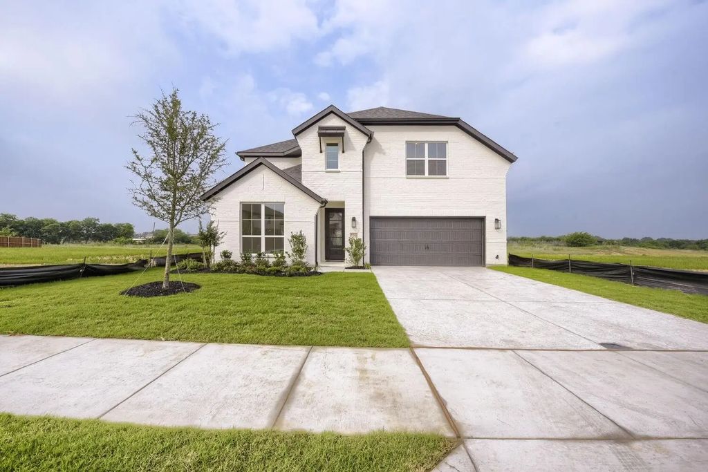 733 Red Cedar Road, Haslet