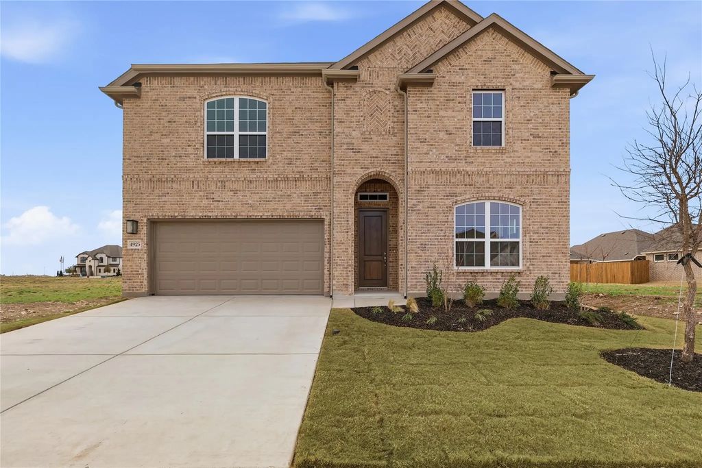 5920 Pebble Drive, Celina