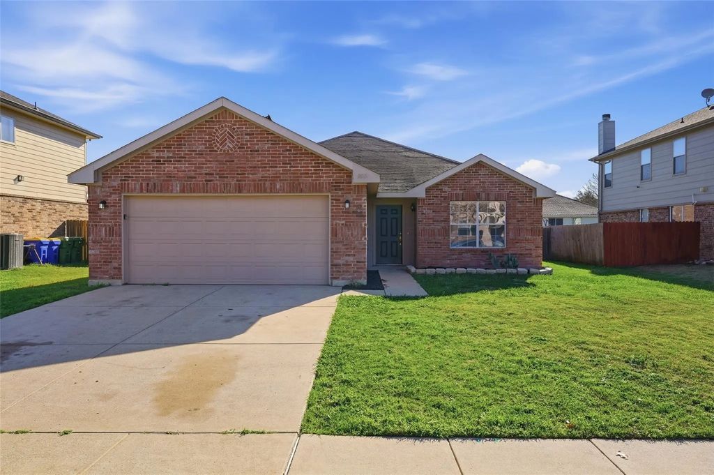 108 Thoroughbred Drive, Krum