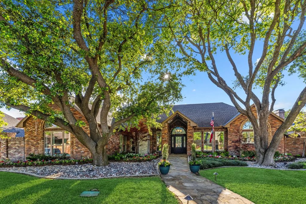1609 Breakwater Lane, Plano