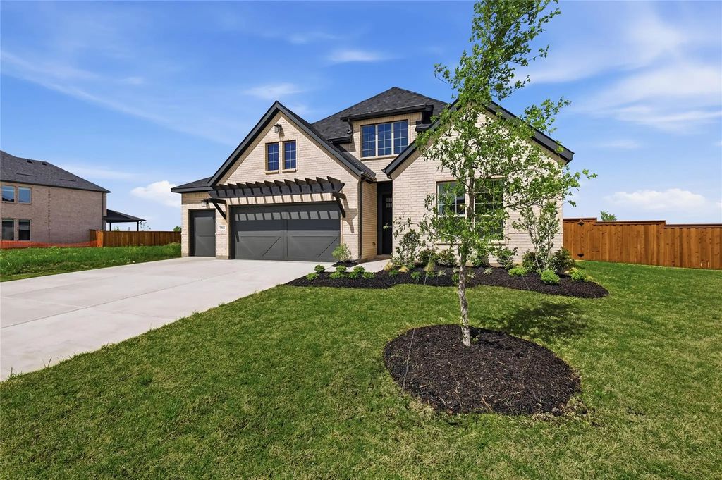 5913 Maddie Ann Drive, Celina